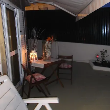 View Camelias House - Sixtyfive Boutique * Ericeira