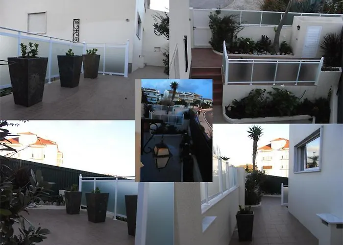 View Camelias House By Sixtyfive Boutique אריסרייה