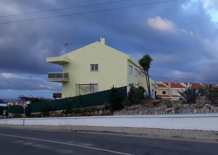 View Camelias House By Sixtyfive Boutique * Ericeira